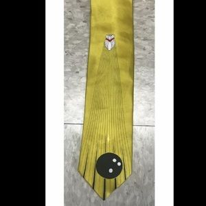 BOWLING PINS NOVELTY TIE (YELLOW) THE BIG LEBOWSKI